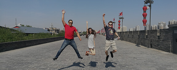 Short China KINGKONG生态安联球场半决赛次回合主场 Trips